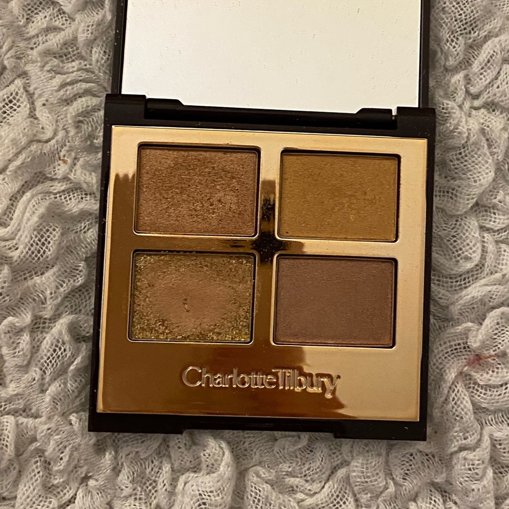 Charlotte Tilbury Eyeshadow Palette